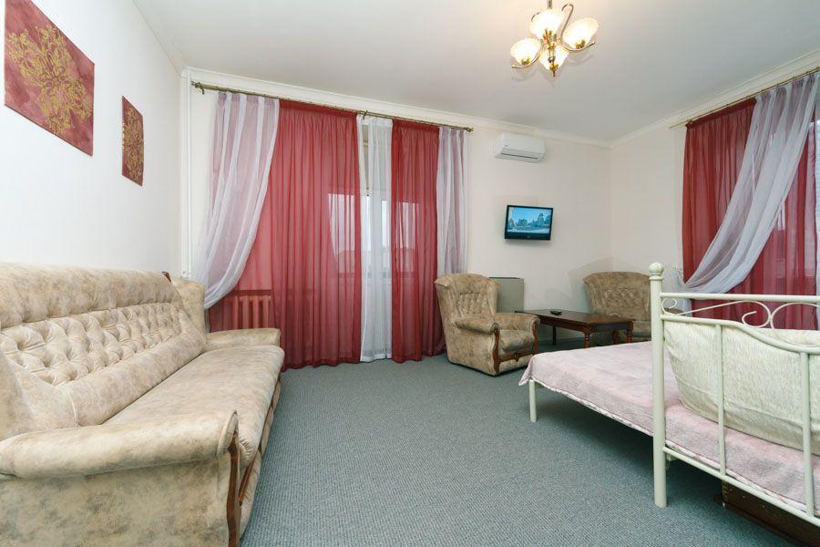 Apartments On Besarabka Kyiv Exterior photo